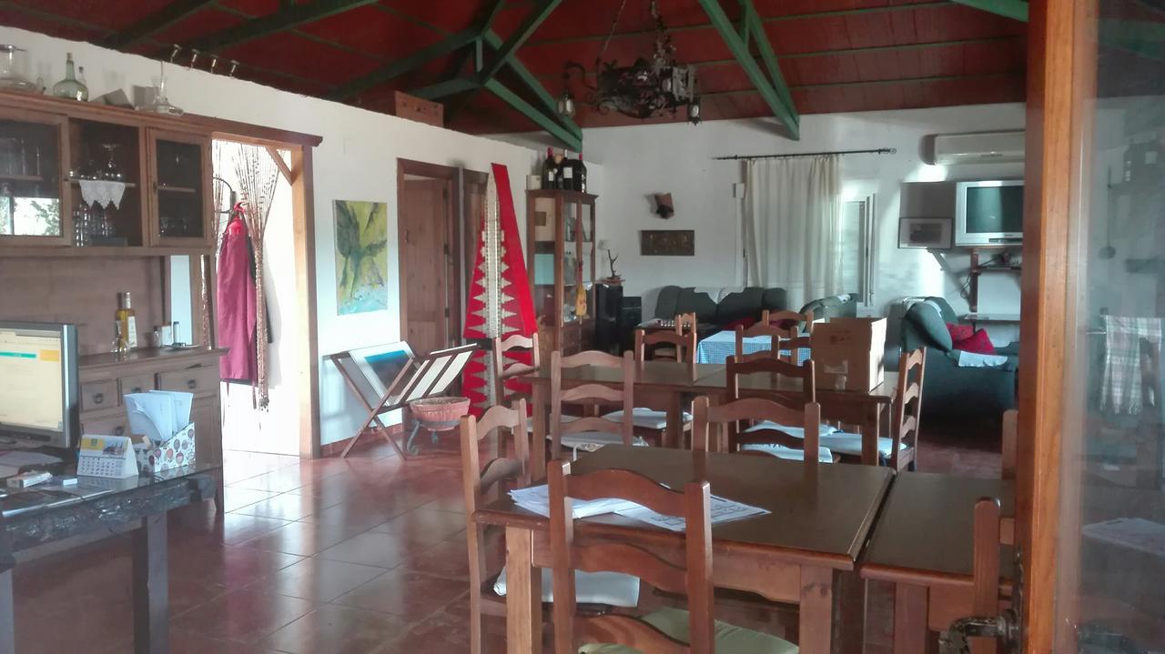 Hotel Rural La Cimbarra Aldeaquemada Exterior photo