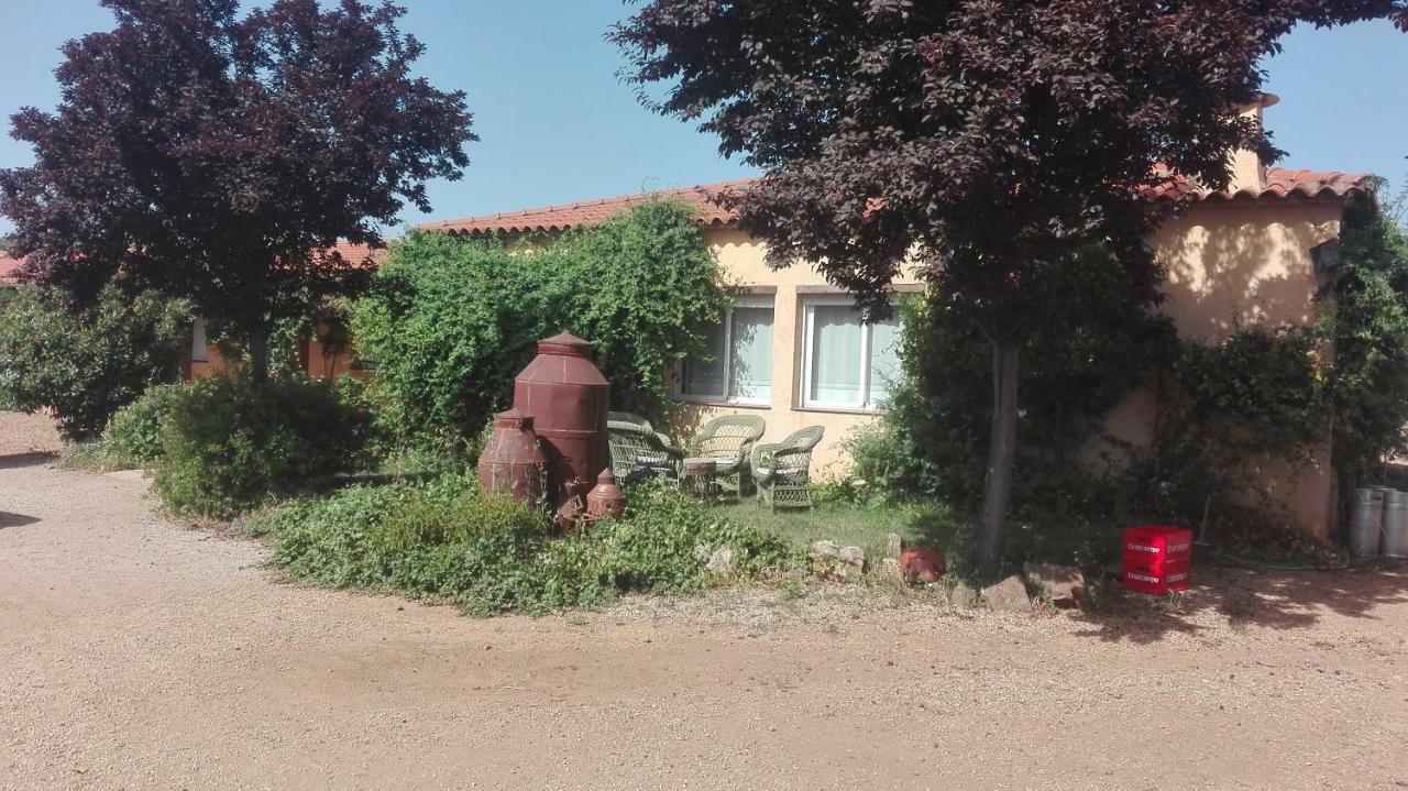 Hotel Rural La Cimbarra Aldeaquemada Exterior photo